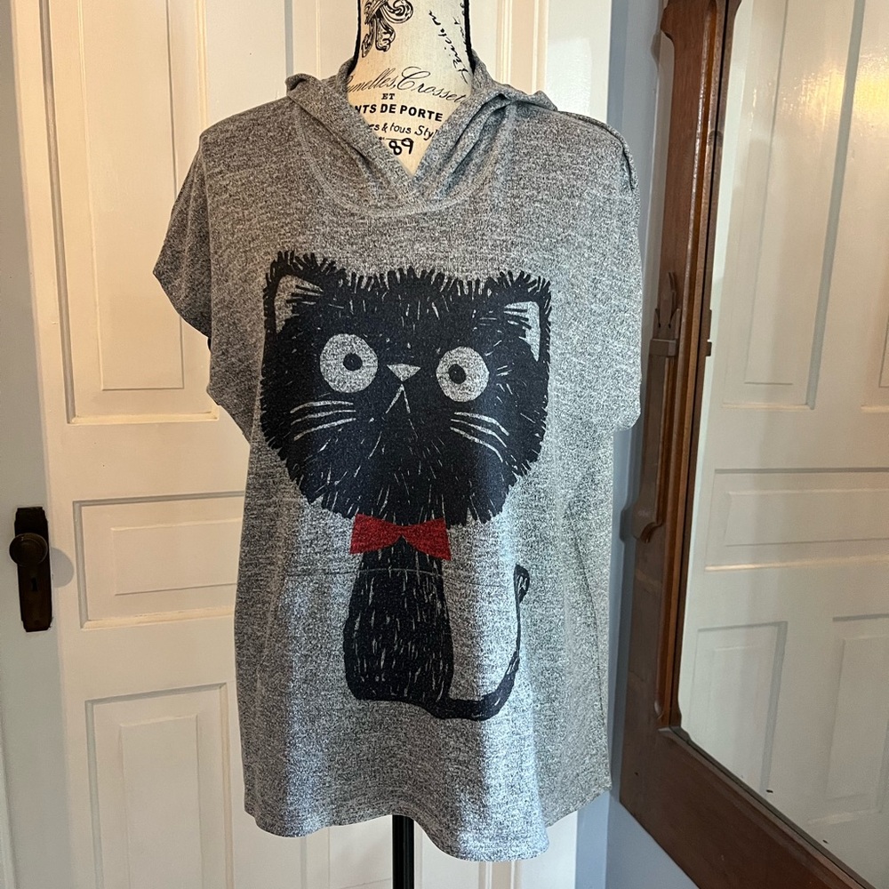 Inoah Sleeveless Hoodie
